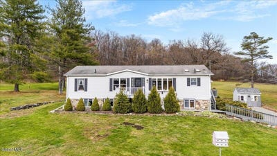 /international/us/858-stone-bridge-road-cornwallville-ny-110103653501/