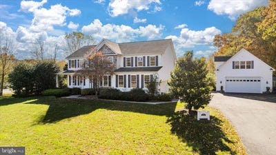 /international/us/212-upland-lane-centreville-md-110099717583/