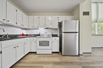 /international/us/24-cobblestone-ln-gloucester-ma-110108442491/