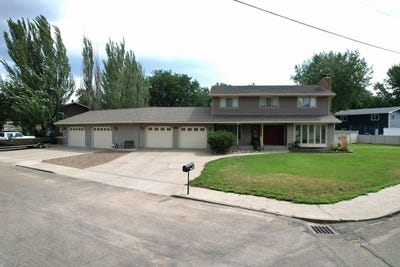 /international/us/212-lyndale-ave-glendive-mt-110086212388/?lang=zh-tw