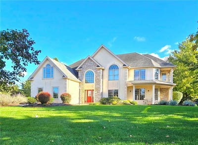 /international/us/7006-lehigh-court-upper-macungie-twp-pa-110120626990/