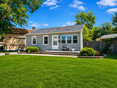 /international/us/401-s-east-street-wilmington-il-110108391926/