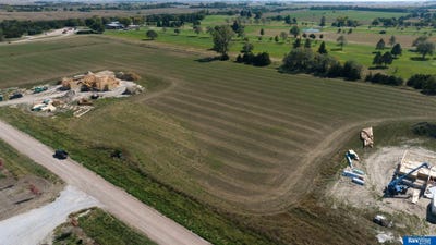 /international/us/1540-birdie-drive-marquette-ne-110108495273/