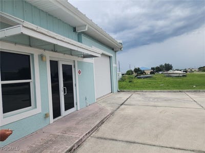 /international/us/1007-ne-7th-terrace-cape-coral-fl-110101358113/?lang=zh-cn