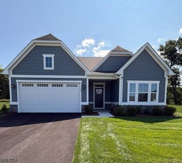 /international/us/40-thomas-knoll-blvd-mansfield-twp-nj-110109516103/
