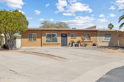 /international/us/7119-e-bellingham-drive-tucson-az-110098037874/
