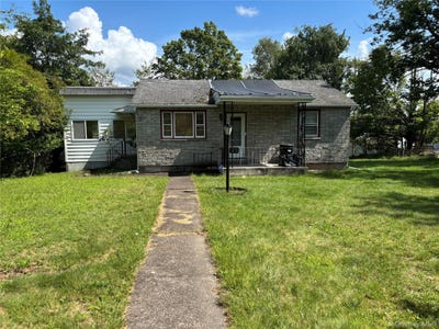 /international/us/13-park-lane-fallsburg-ny-110119734163/