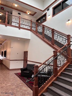 /international/us/7-w-main-street-bozeman-mt-110093977822/