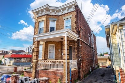 /international/us/1730-41st-st-north-bergen-twp-nj-110109152858/