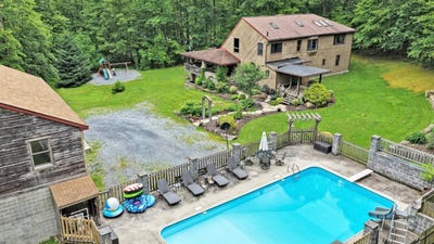 /international/us/516-hill-rd-robesonia-pa-110108806398/