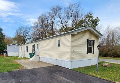 /international/us/2502-sherwood-drive-erie-pa-110095639926/