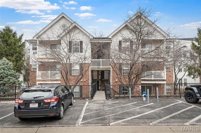 /international/us/430-benton-drive-st-peters-mo-110105884460/