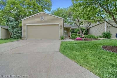 /international/us/713-woodcreek-circle-saline-mi-110108411766/