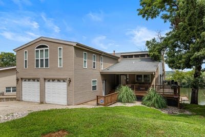 /international/us/690-n-cove-court-decatur-il-110106840773/