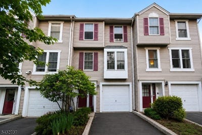 /international/us/82-tiffany-blvd-newark-city-nj-110108121774/