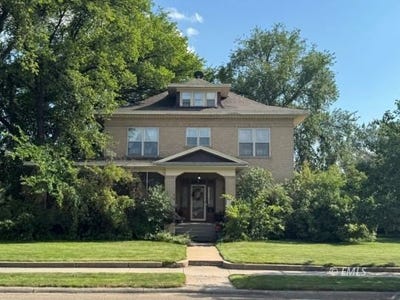 /international/us/1918-main-st-miles-city-mt-110101264339/?lang=es