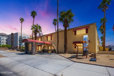 /international/us/2100-swanson-ave-lake-havasu-city-az-110099390326/