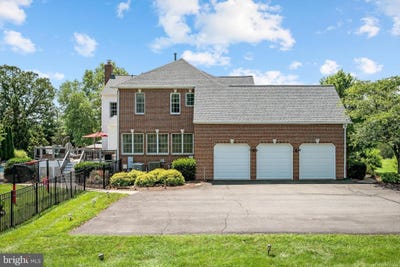 /international/us/18132-shenstone-run-court-leesburg-va-110100551860/?lang=en