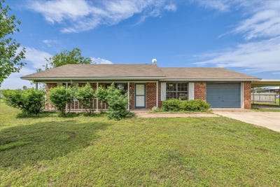 /international/us/339-s-pleasant-hill-road-axtell-tx-110107718770/