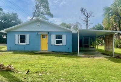 /international/us/1210-hawthorne-ave-cedar-key-fl-110120451432/