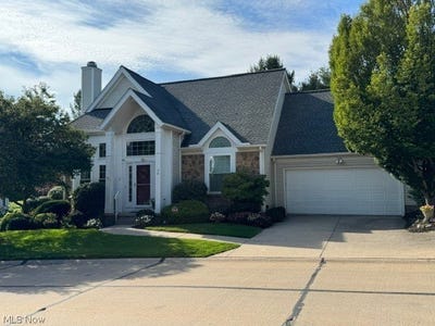 /international/us/90-w-stonebrooke-drive-orange-village-oh-110110127147/