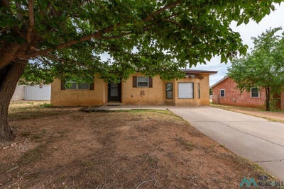 /international/us/1621-n-lea-street-clovis-nm-110107842417/