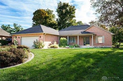 /international/us/827-shaney-lane-brookville-oh-110102992807/