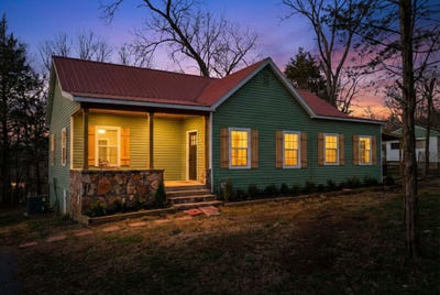 /international/us/926-washington-avenue-west-plains-mo-110107980787/