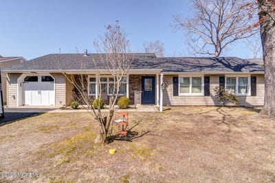 /international/us/411-brentwood-place-forked-river-nj-110106932052/