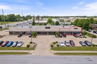 /international/us/1380-sw-westpark-drive-bentonville-ar-110108469977/
