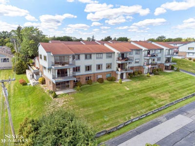 /international/us/1715-river-76-road-saint-clair-mi-110107050325/