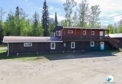/international/us/1931-badger-road-north-pole-ar-110108567025/