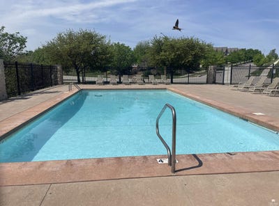 /international/us/2302-lucy-court-junction-city-ks-110106621785/