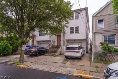 /international/us/243-bond-st-elizabeth-city-nj-110100241559/