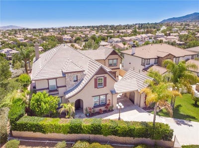 /international/us/3209-stoneberry-lane-corona-ca-110108490107/