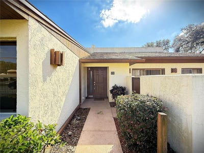 /international/us/1880-n-crystal-lake-drive-lakeland-fl-110097334512/