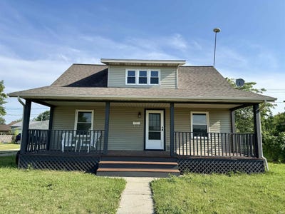 /international/us/665-w-clark-street-berne-in-110101220994/