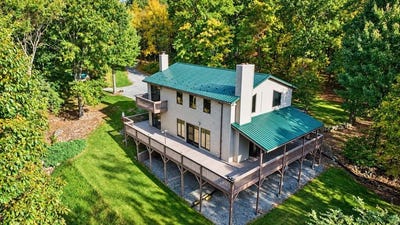 /international/us/4047-todd-pass-james-creek-pa-110120622383/