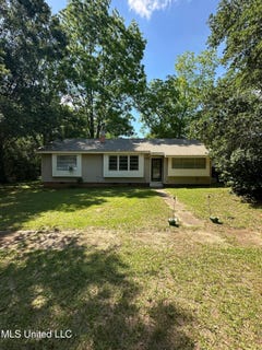 /international/us/100-gulf-camp-road-lumberton-ms-110100506064/