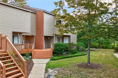 /international/us/2716-manoomin-place-virginia-beach-va-110120498196/