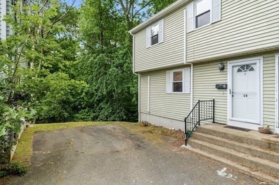 /international/us/15-cove-ave-framingham-ma-110108852746/