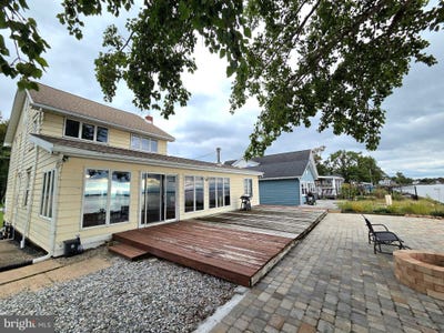 /international/us/195-n-river-drive-pennsville-nj-110120014908/