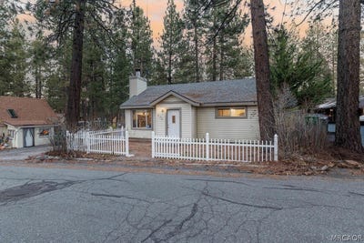 /international/us/433-conklin-road-big-bear-lake-ca-110106152372/