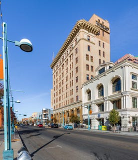 /international/us/219-central-avenue-nw-albuquerque-nm-110107931749/
