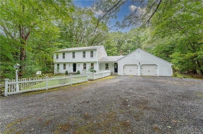 /international/us/165-stone-dam-road-glocester-ri-110119984810/