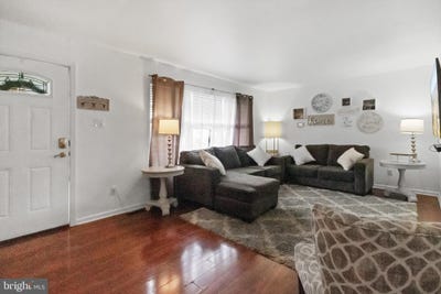/international/us/94-mount-clement-avenue-pine-hill-nj-110101199021/?lang=de