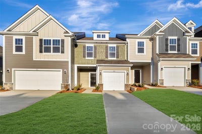 /international/us/816-earhart-street-nw-concord-nc-110105632428/
