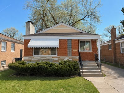 /international/us/14525-dobson-avenue-dolton-il-110108706929/