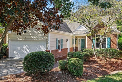 /international/us/308-boltstone-court-cary-nc-110120069139/