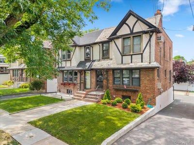 /international/us/1241-rhinelander-avenue-bronx-ny-110119944209/